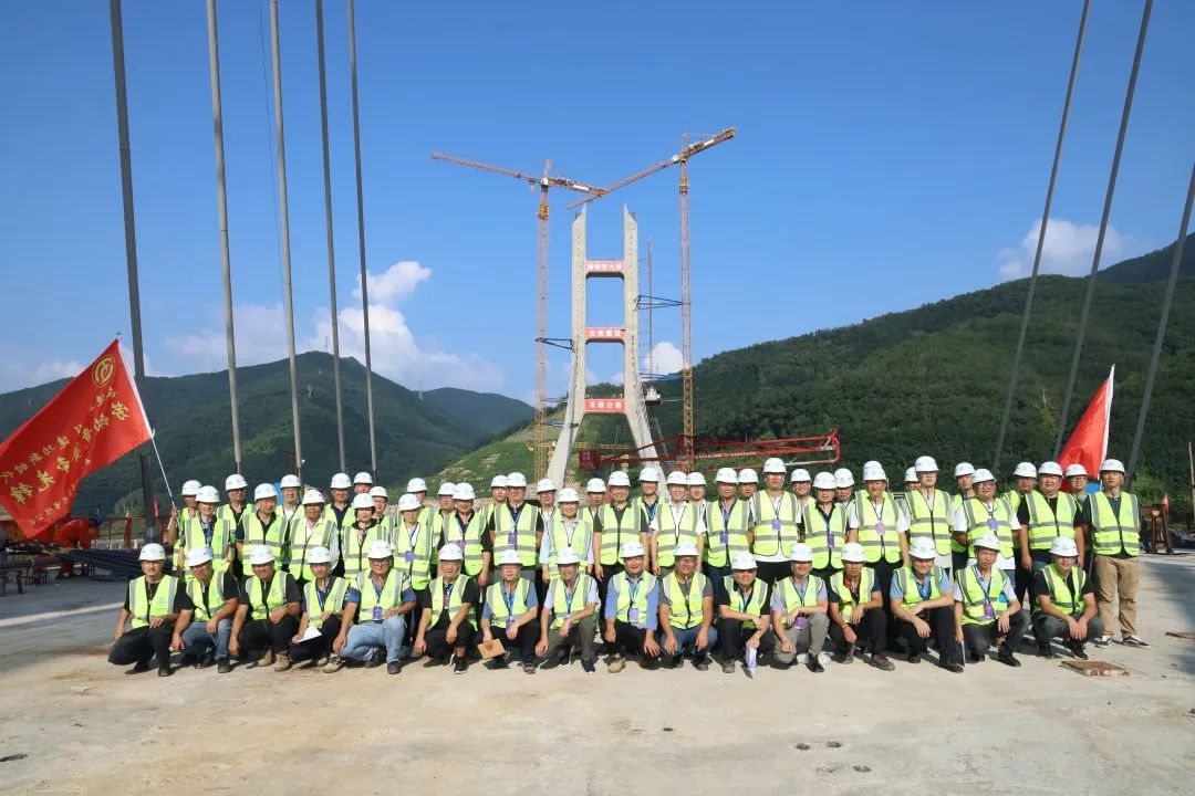 2022-09-23-公司開(kāi)展“質(zhì)量月”觀摩活動(dòng)暨質(zhì)量安全技術(shù)管理交流培訓(xùn)1.jpg
